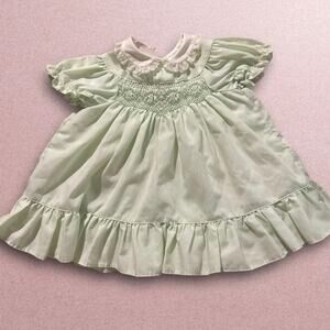 Vintage Polly Flinders Mint Green Hand-Smocked Baby Dress – Infant 6–9 Months